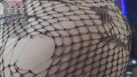 Snapshot of queenlamia chatting on February 5, 2025, 4:37 am Taurus online show from February 5, 2025, 4:37 am