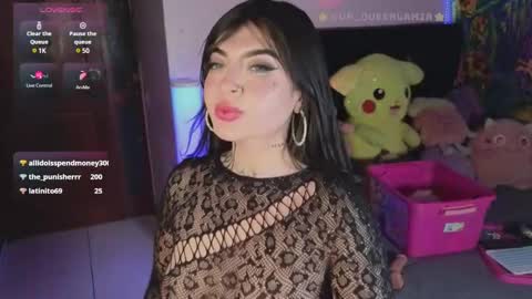 Snapshot of queenlamia chatting on March 7, 2025, 10:45 am Taurus online show from March 7, 2025, 10:45 am