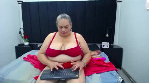 VickyBoobss online show from October 4, 2025, 1:31 pm