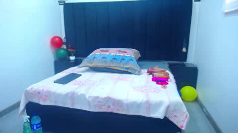 VickyBoobss online show from November 3, 2025, 12:28 pm