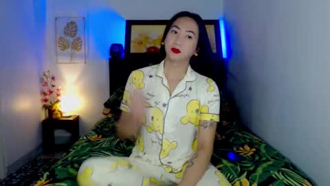 QUEEN online show from January 11, 2026, 6:40 am