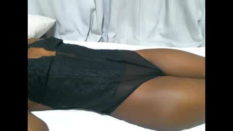 queenninaa online show from February 18, 2026, 4:03 pm