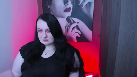 Snapshot of queenofhaze chatting on October 15, 2025, 7:03 pm you may simply address Me with Your Grace online show from October 15, 2025, 7:03 pm