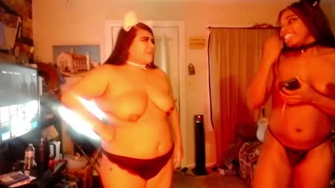 QueenOfHearts online show from January 27, 2025, 6:19 am