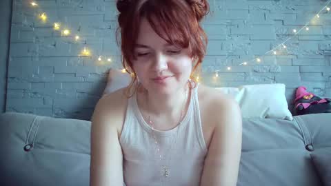 Snapshot of queenofmodels chatting on February 27, 2025, 1:28 pm QueenOfModels online show from February 27, 2025, 1:28 pm