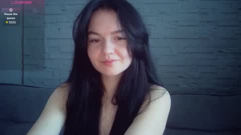 QueenOfModels online show from February 14, 2026, 6:21 am