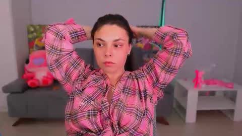 Snapshot of queenofthesense chatting on September 11, 2025, 9:42 am Patricia online show from September 11, 2025, 9:42 am