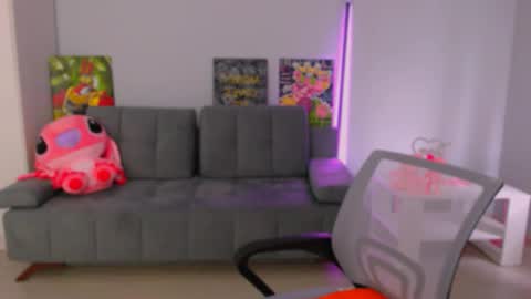 Snapshot of queenofthesense chatting on October 17, 2025, 10:07 am Patricia online show from October 17, 2025, 10:07 am