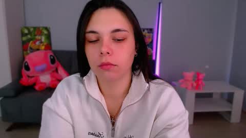 Snapshot of queenofthesense chatting on October 23, 2025, 11:42 am Patricia online show from October 23, 2025, 11:42 am