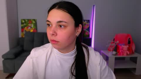 Snapshot of queenofthesense chatting on November 14, 2025, 10:03 am Patricia online show from November 14, 2025, 10:03 am