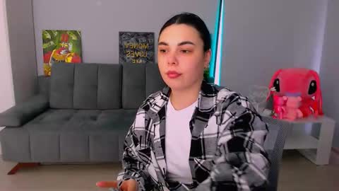 Snapshot of queenofthesense chatting on February 13, 2026, 10:44 am Patricia online show from February 13, 2026, 10:44 am