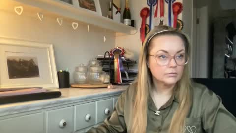 Snapshot of queenp333 chatting on February 3, 2026, 8:52 am PrincessP333 online show from February 3, 2026, 8:52 am