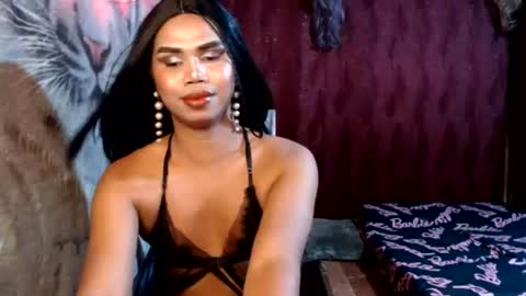 Snapshot of queenpinayebony_xx chatting on June 27, 2026, 2:01 pm queenpinayebony_xx online show from June 27, 2026, 2:01 pm