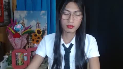 queensteffi online show from February 6, 2025, 10:53 pm