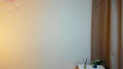 Fiona online show from January 5, 2025, 7:28 am