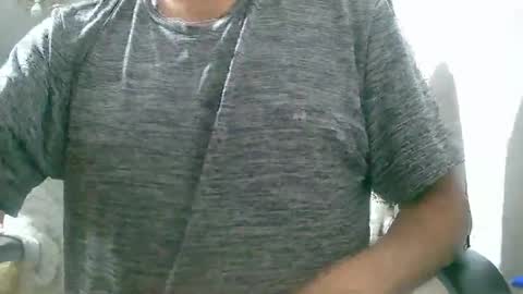 Snapshot of querubinrebelde chatting on February 7, 2026, 12:25 am Don Ramon online show from February 7, 2026, 12:25 am