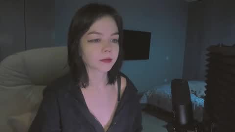 quietluxury online show from December 21, 2025, 10:44 am