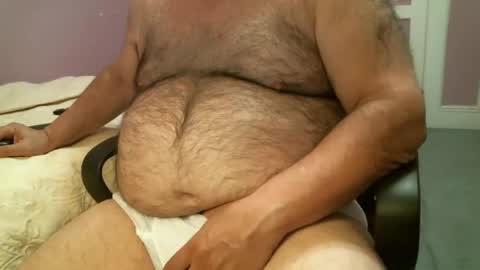 Snapshot of quietnshy2 chatting on September 17, 2025, 2:35 am quietnshy2 online show from September 17, 2025, 2:35 am