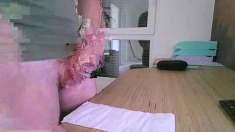 quik1234 online show from March 7, 2025, 9:18 am