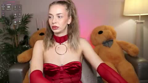 Nova Hollis online show from December 20, 2025, 10:22 am