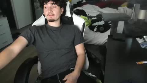 qwert4206 online show from March 11, 2026, 1:22 am