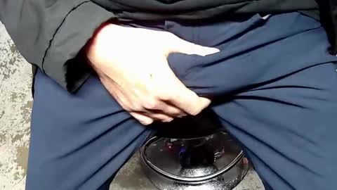 Snapshot of r27822204 chatting on October 4, 2025, 6:22 am r2424 online show from October 4, 2025, 6:22 am