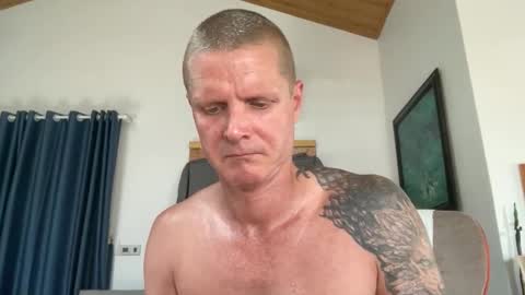 rabbit_eyes69 online show from May 13, 2026, 3:15 am