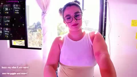 Snapshot of rachel_fo chatting on December 9, 2024, 8:12 pm Rachel Foss online show from December 9, 2024, 8:12 pm