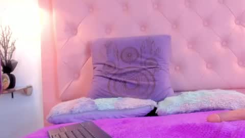 Snapshot of rachel_rivera99 chatting on February 28, 2025, 2:20 pm rachel_rivera99 online show from February 28, 2025, 2:20 pm