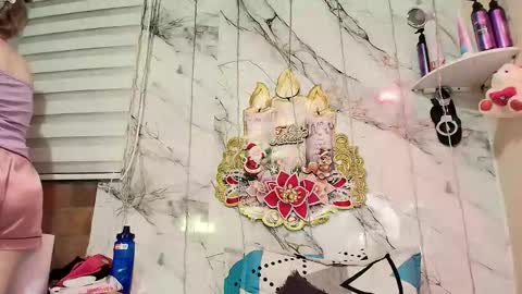 Rachel online show from December 2, 2025, 8:19 am