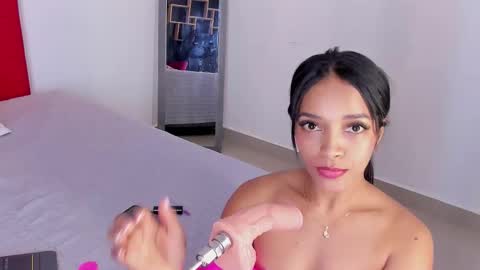  DALIANA  online show from October 25, 2025, 8:58 pm