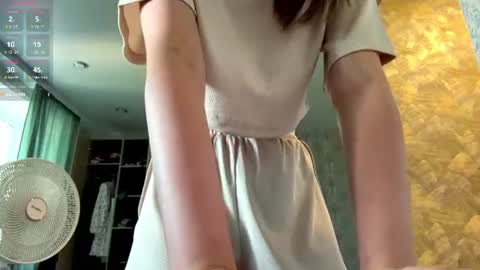 Elena online show from July 14, 2026, 2:05 am