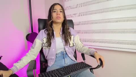 Rachell online show from March 2, 2025, 6:37 am