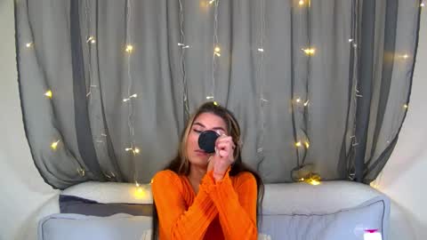 RachellSimpson online show from November 5, 2025, 6:52 pm