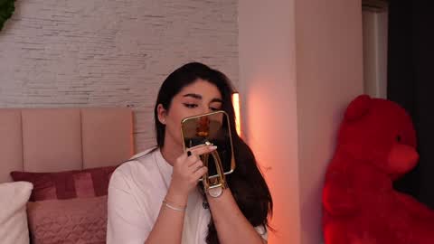 Snapshot of rachelswaan chatting on February 5, 2025, 10:41 am RachelSwaan online show from February 5, 2025, 10:41 am