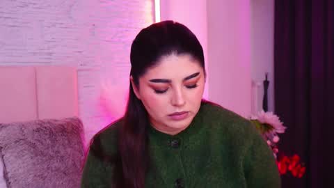 RachelSwaan online show from February 18, 2026, 7:48 am