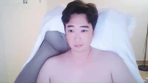 Snapshot of racoonddnj chatting on October 1, 2025, 12:00 pm racoonddnj online show from October 1, 2025, 12:00 pm