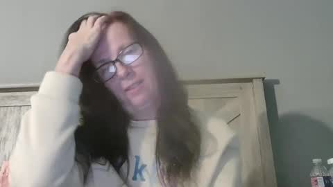 Radiant Peach Goddess online show from February 17, 2025, 3:25 am