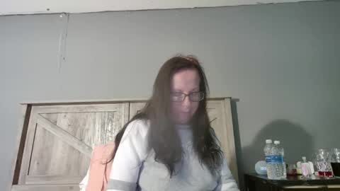 Radiant Peach Goddess online show from February 20, 2025, 4:03 pm