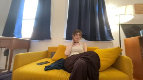 radiodaydreams online show from August 9, 2026, 6:57 pm