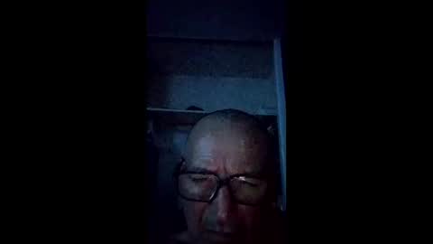 radrobone online show from May 4, 2026, 7:15 am
