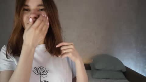 Scarlett online show from April 20, 2026, 5:10 am