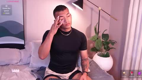 rafa_cruz online show from December 5, 2025, 12:14 pm