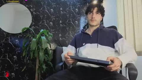 R A F A E L online show from January 11, 2026, 8:47 pm