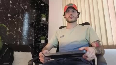 R A F A E L online show from February 11, 2026, 8:47 pm