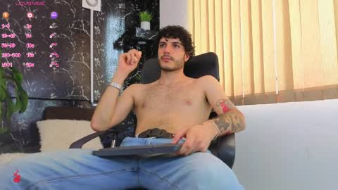 R A F A E L online show from April 8, 2026, 8:53 pm