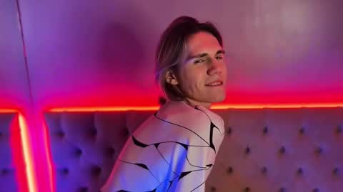 RAFAEL online show from October 17, 2025, 9:17 pm