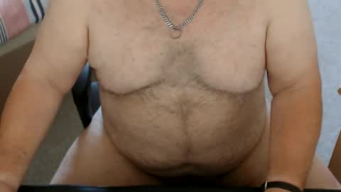 raffael55 online show from June 26, 2026, 1:37 pm