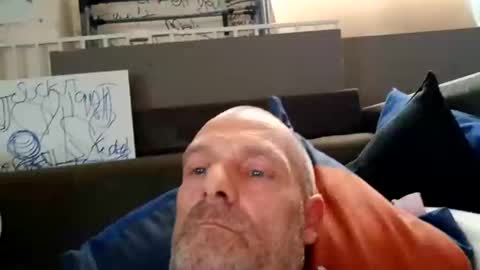 Snapshot of ragingzef69 chatting on December 13, 2024, 6:21 am Bigthickdickinvic online show from December 13, 2024, 6:21 am