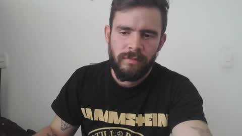 Snapshot of ragnor_vex chatting on February 17, 2025, 4:37 pm Ragnor vex online show from February 17, 2025, 4:37 pm